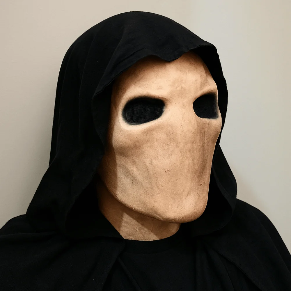قناع رجل بلا وجه واقعي للهالوي - مراجعة Latex Alien Mask Realistic وسعره